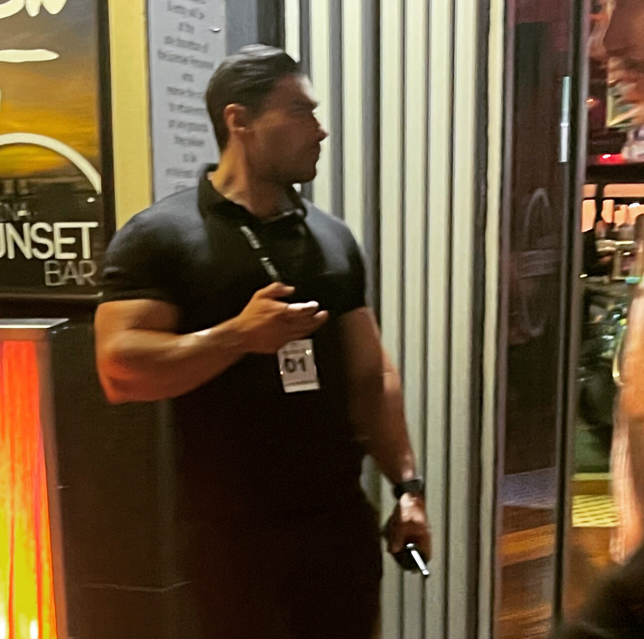 Security guard Glenelg SA providing licensed retail and event security services near Jetty Road and Glenelg beachfront